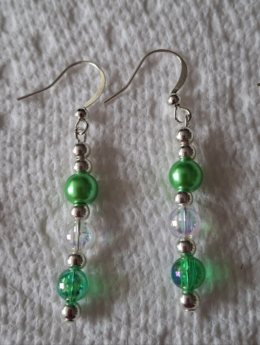Green Beaded Drop Earrings - HANDMADE